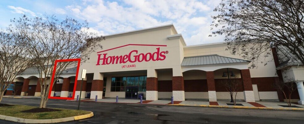 13201-13329 Rittenhouse Dr, Midlothian, VA à louer - Photo du bâtiment - Image 2 de 4