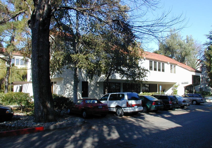 1510 The Alameda, San Jose, CA à louer - Photo du bâtiment - Image 2 de 5