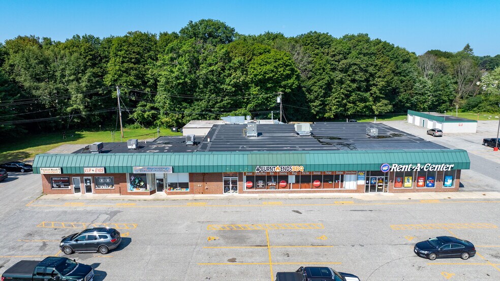 120 Center St, Auburn, ME à louer - Photo du bâtiment - Image 2 de 4