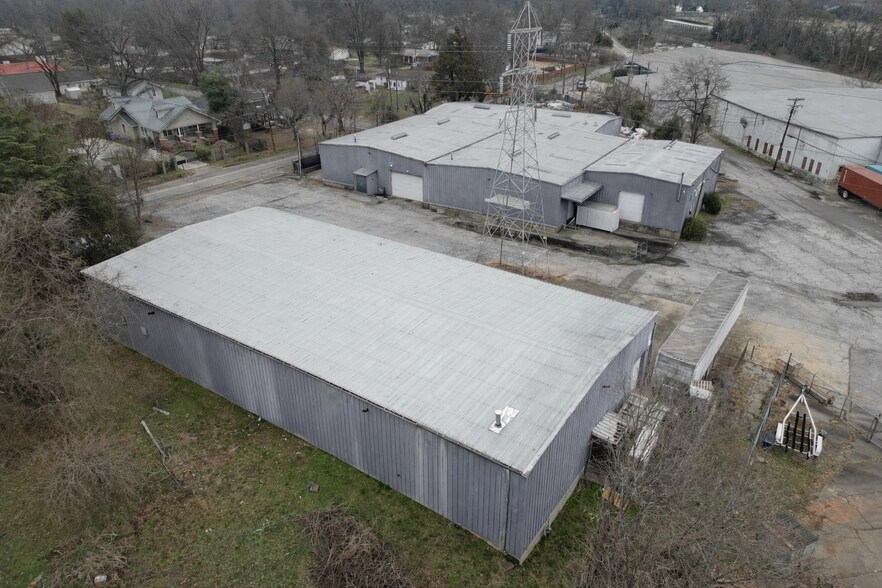 10 Oil Mill Rd, Greenville, SC à louer - Photo principale - Image 1 de 9