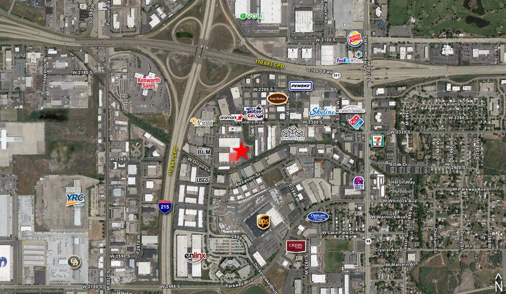 2319-2351 S Decker Lake Blvd, Salt Lake City, UT à louer - Photo du bâtiment - Image 2 de 16