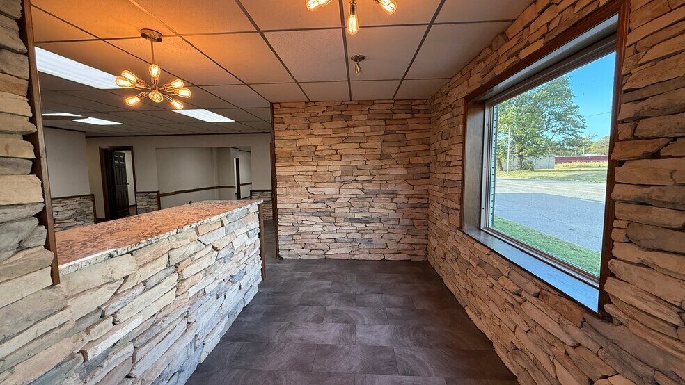 1001 W Broadway St, Muskogee, OK à vendre - Photo du bâtiment - Image 3 de 43