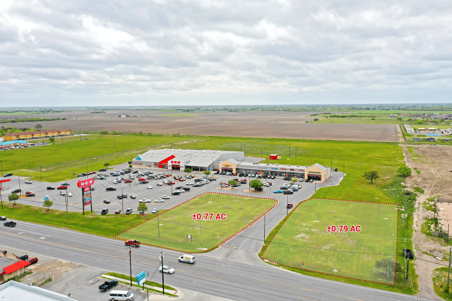 Hwy 107 & Comal St, Elsa, TX à louer - Photo du bâtiment - Image 1 de 6