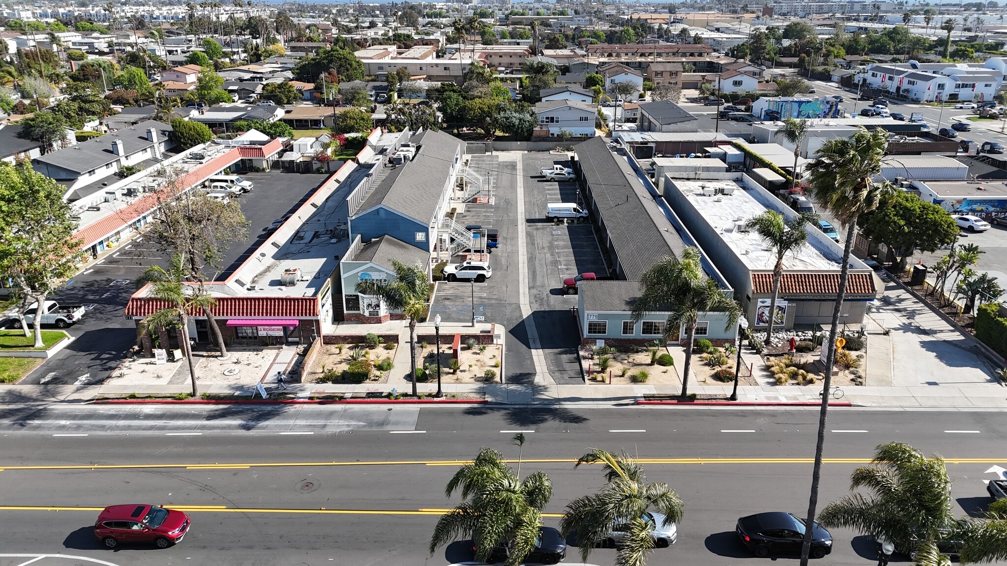 777 W 19th St, Costa Mesa, CA for sale Primary Photo- Image 1 of 16