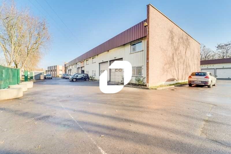 Office in Lisses for lease - Building Photo - Image 2 of 10