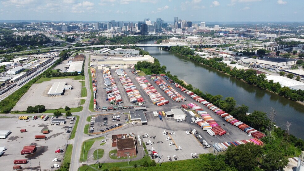 700 Visco Dr, Nashville, TN à vendre - Photo du bâtiment - Image 3 de 5