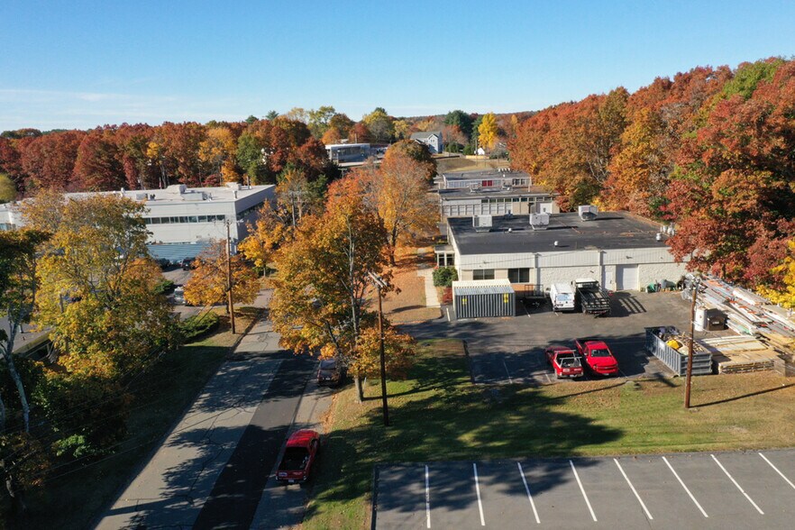 15 Erie Dr, Natick, MA à louer - Aérien - Image 3 de 11