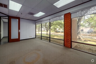 9001 Jameel Rd, Houston, TX à louer Photo intérieure- Image 2 de 9