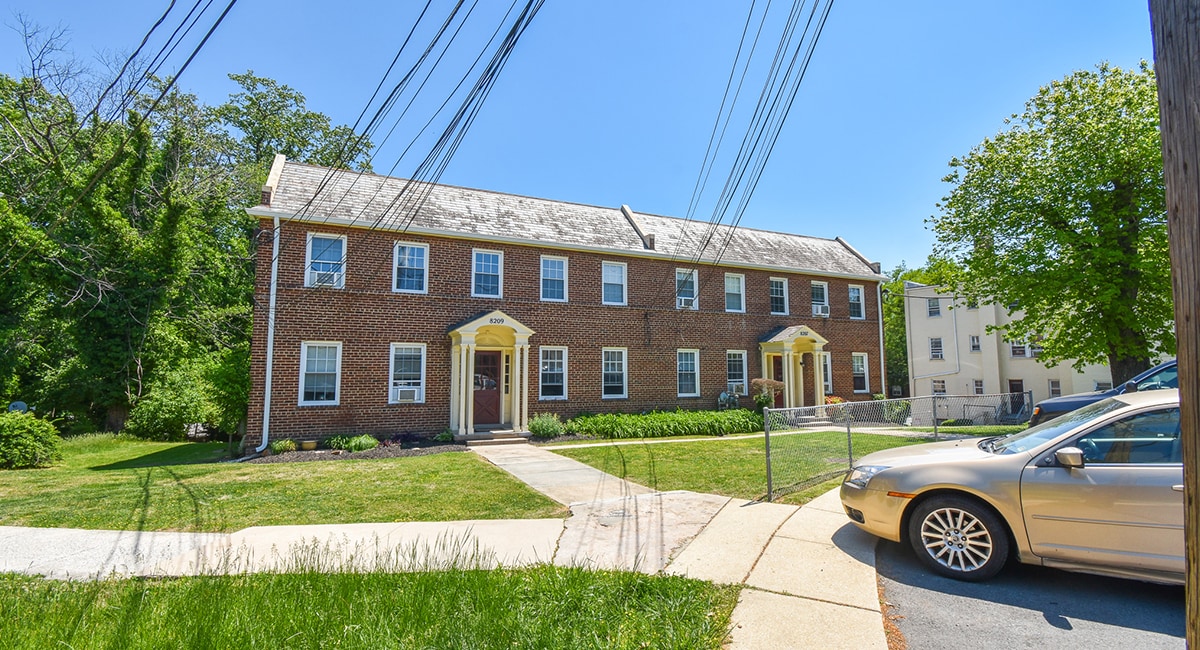 8207 Schrider St, Silver Spring, MD for sale Primary Photo- Image 1 of 2