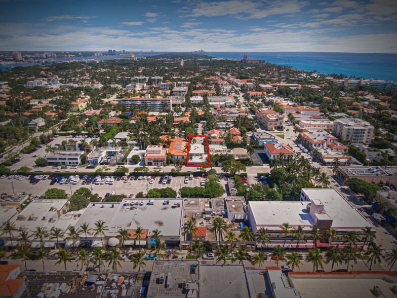 217 Peruvian Ave, Palm Beach, FL for lease - Aerial - Image 3 of 6