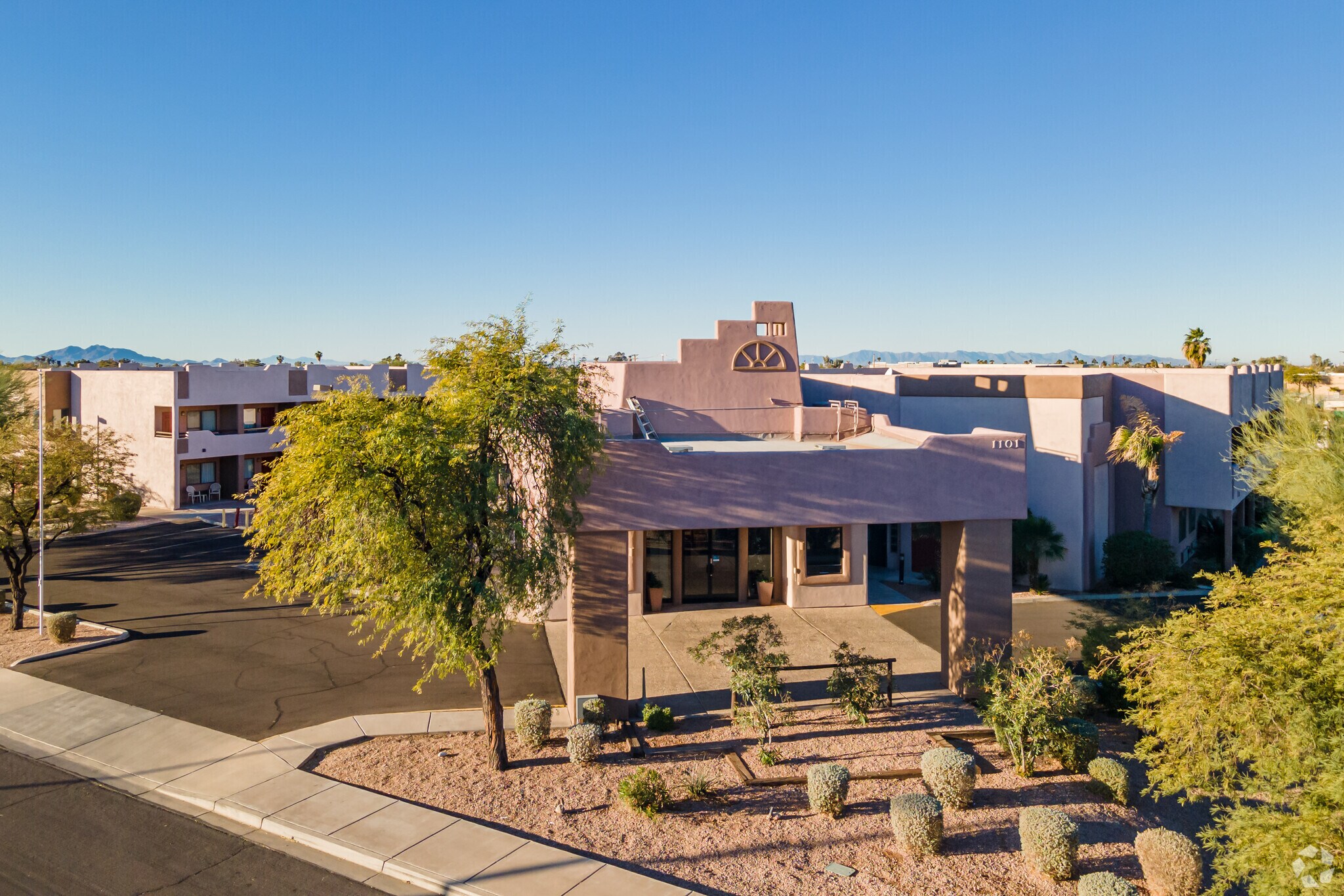 1101 W Apache Trl, Apache Junction, AZ à vendre Photo principale- Image 1 de 21