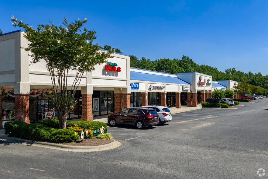 2785 Charlotte Hwy, Mooresville, NC for lease - Building Photo - Image 2 of 8