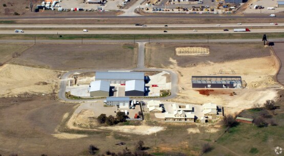 Winners Circle & Quanah Hill Road, Weatherford, TX à vendre Photo du bâtiment- Image 1 de 2