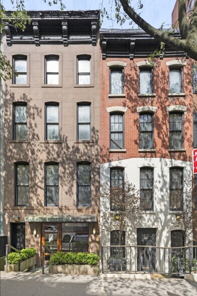 353 E 62nd St, New York, NY for sale - Primary Photo - Image 1 of 16