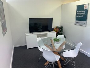 201 Pacific Hwy, Charmhaven à louer Photo intérieure- Image 2 de 4