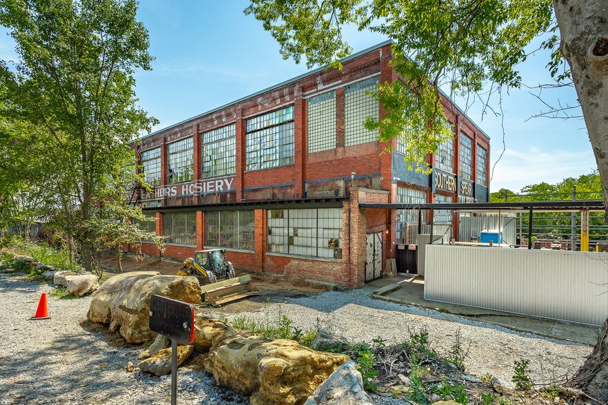 55 Workman Rd, Chattanooga, TN à louer - Photo du bâtiment - Image 2 de 6