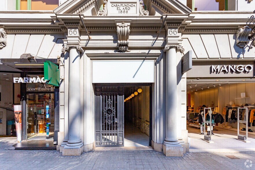 Rambla de Catalunya, 66, Barcelone, Barcelona à louer - Photo du bâtiment - Image 3 de 5