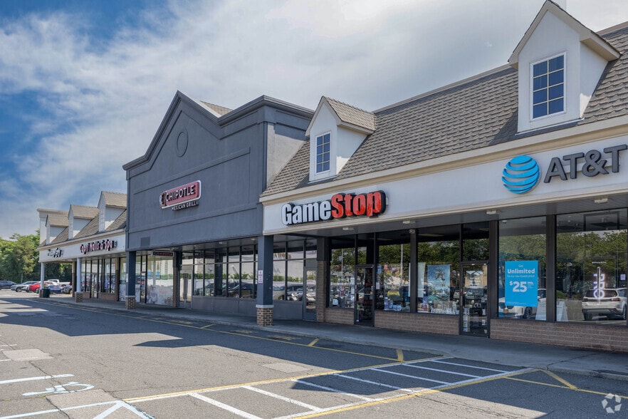 3133-3199 Long Beach Rd, Oceanside, NY for lease - Primary Photo - Image 1 of 1