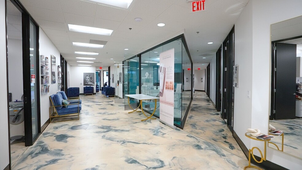 3620 Birch St, Newport Beach, CA for sale - Building Photo - Image 3 of 9