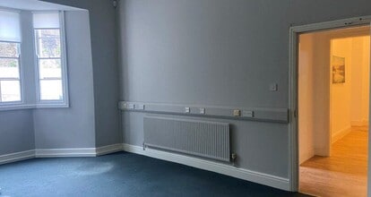 11 Park Sq, Newport à louer Photo intérieure- Image 1 de 2