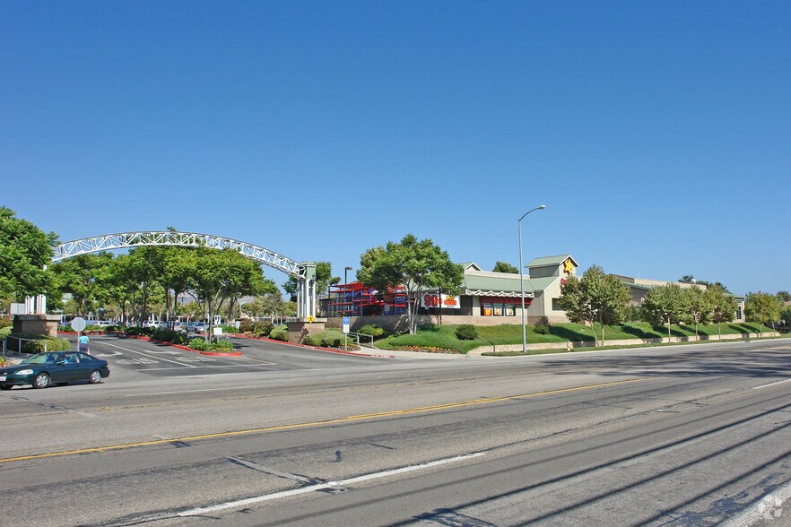 3980 Broad St, San Luis Obispo, CA à vendre - Photo du bâtiment - Image 3 de 5