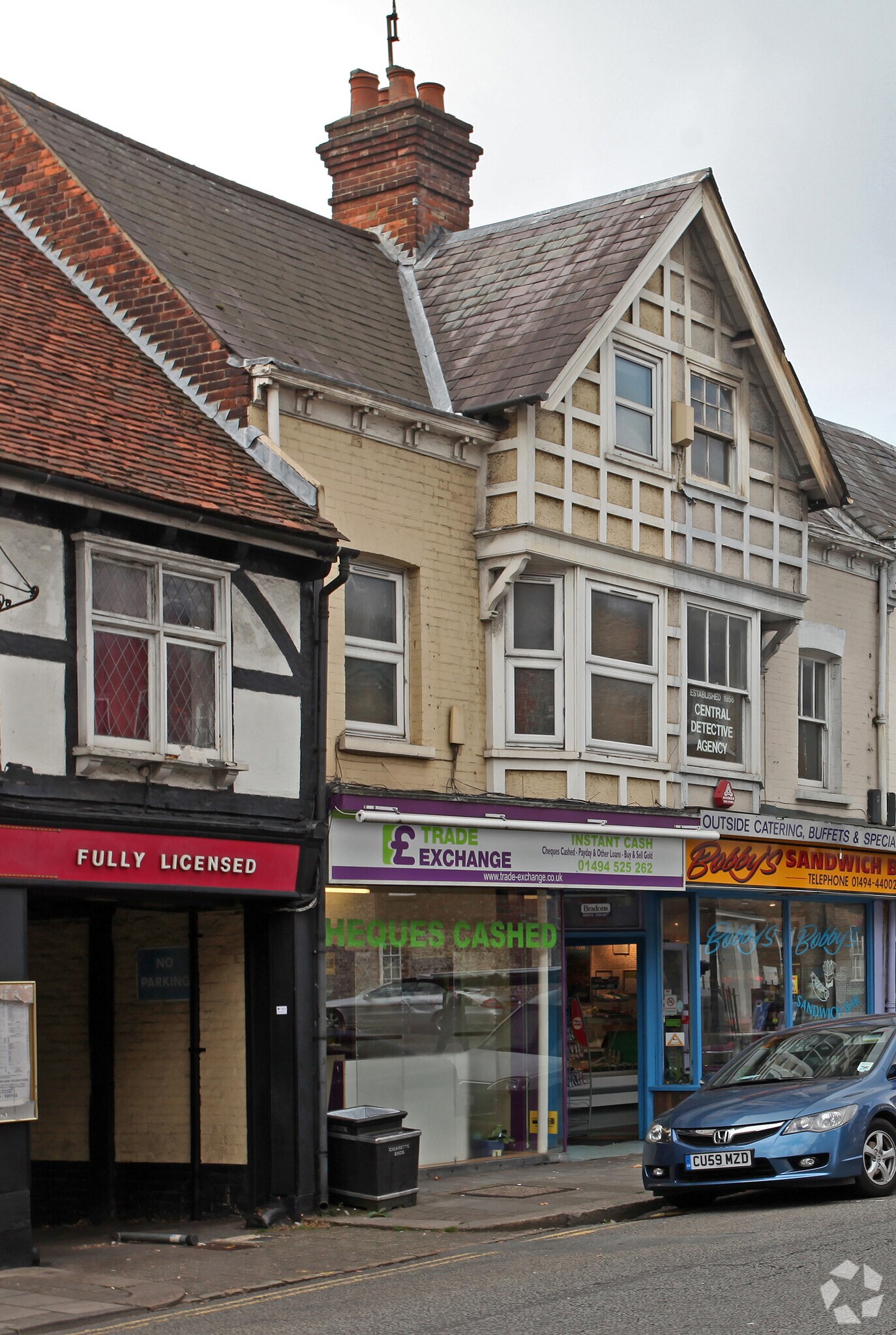 84-84B Easton St, High Wycombe à vendre Photo principale- Image 1 de 1
