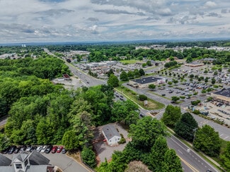 Plus de détails pour 88 Hazard Ave, Enfield, CT - Bureau à vendre