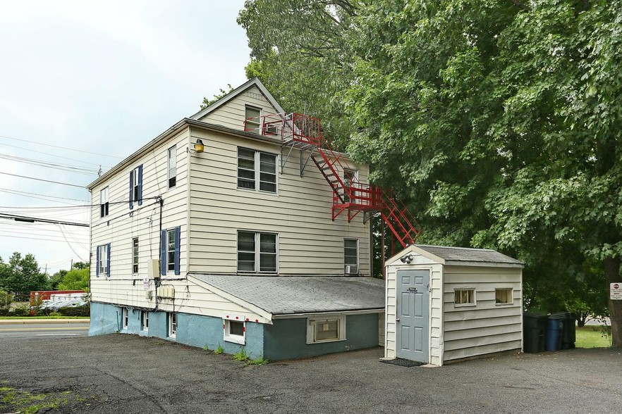 11 Terhune Ave, Lodi, NJ for sale - Building Photo - Image 3 of 13