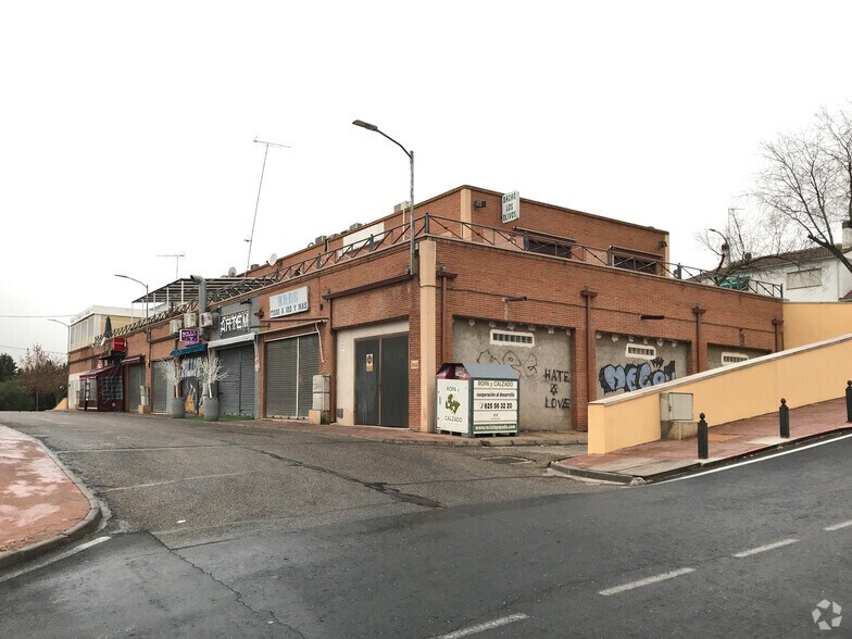 Urbanización los Olivos - Locales, 1, Olías del Rey, Toledo à vendre - Photo du bâtiment - Image 2 de 2