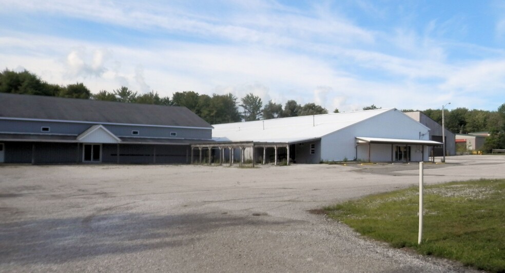 16445 Gar Hwy, Montville, OH for sale - Building Photo - Image 1 of 1