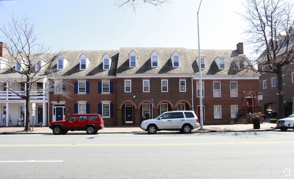 217-219 N Washington St, Alexandria, VA à vendre - Photo du bâtiment - Image 2 de 10
