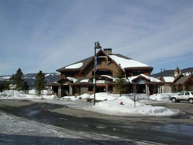 36 Center Ln, Big Sky, MT à louer - Photo du bâtiment - Image 3 de 3