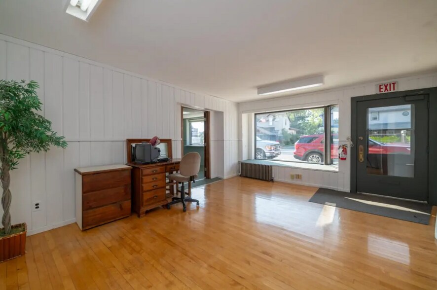 1773 Superior St, Three Lakes, WI à vendre - Photo du bâtiment - Image 3 de 30