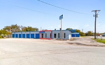 5854 Buchanan St, Fort Worth, TX for lease Building Photo- Image 2 of 5