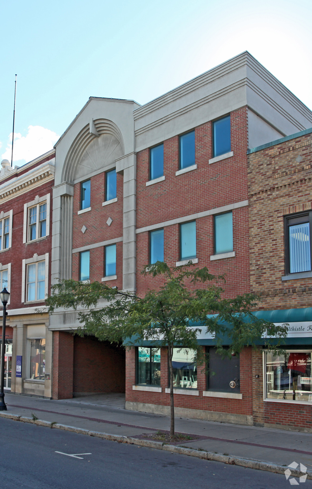 14-16 S Broad St, Norwich, NY à vendre Photo principale- Image 1 de 1