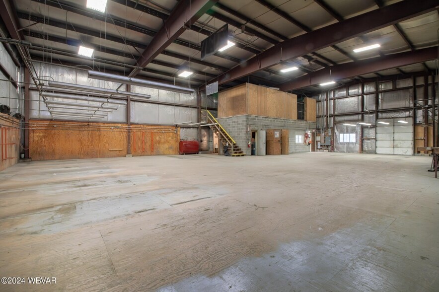 6124 US Highway 15, Montgomery, PA for lease - Building Photo - Image 2 of 21