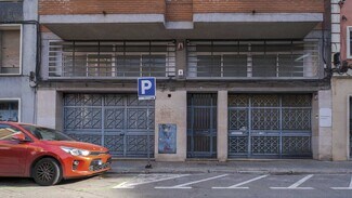 Plus de détails pour Multi-résidentiel à vendre