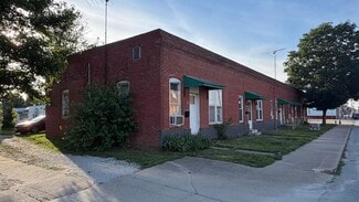 Plus de détails pour 209 S Central Ave, Casey, IL - Multi-résidentiel à vendre