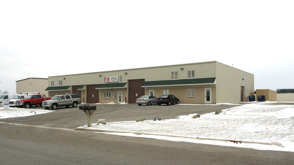 10212 S Mandel St, Plainfield, IL à vendre - Photo du bâtiment - Image 2 de 6