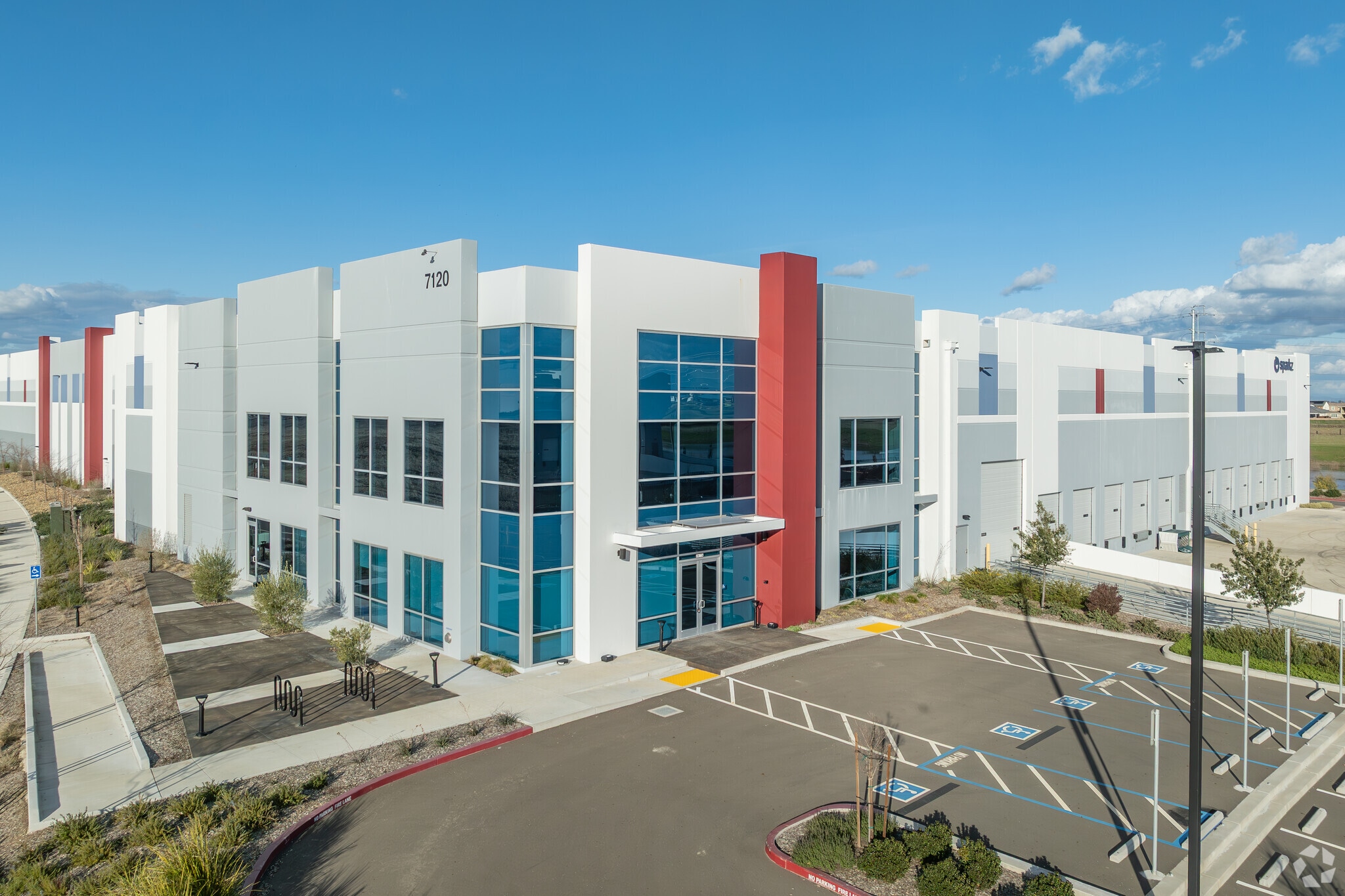 7120 Badiee Dr, Sacramento, CA for lease Primary Photo- Image 1 of 9