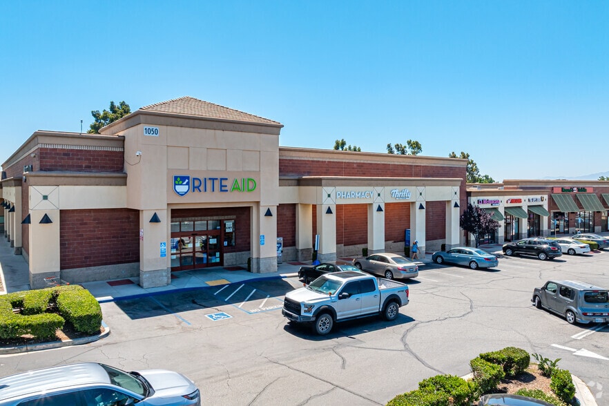 920-1070 N Mountain Ave, Ontario, CA for lease - Primary Photo - Image 1 of 4