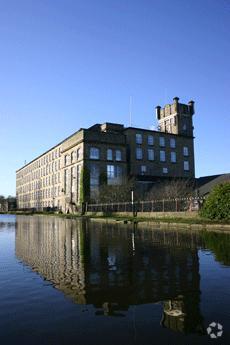 Grimshaw Ln, Macclesfield for lease Building Photo- Image 1 of 2