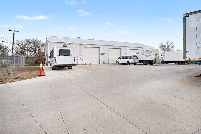 Plus de détails pour 420 15th St, Greeley, CO - Industriel à vendre