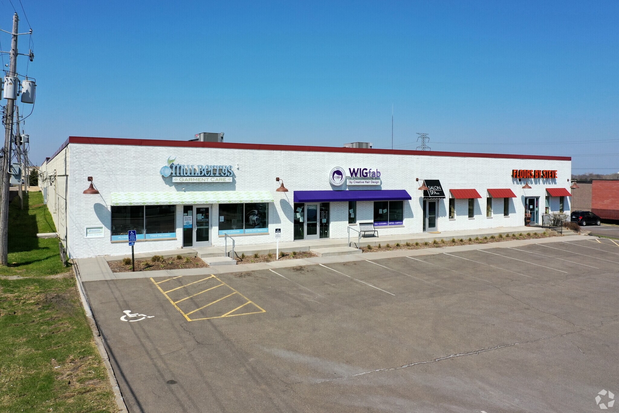2579-2605 N Fairview Ave N, Roseville, MN for lease Building Photo- Image 1 of 6