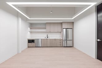 46 Discovery, Irvine, CA for lease Interior Photo- Image 1 of 7