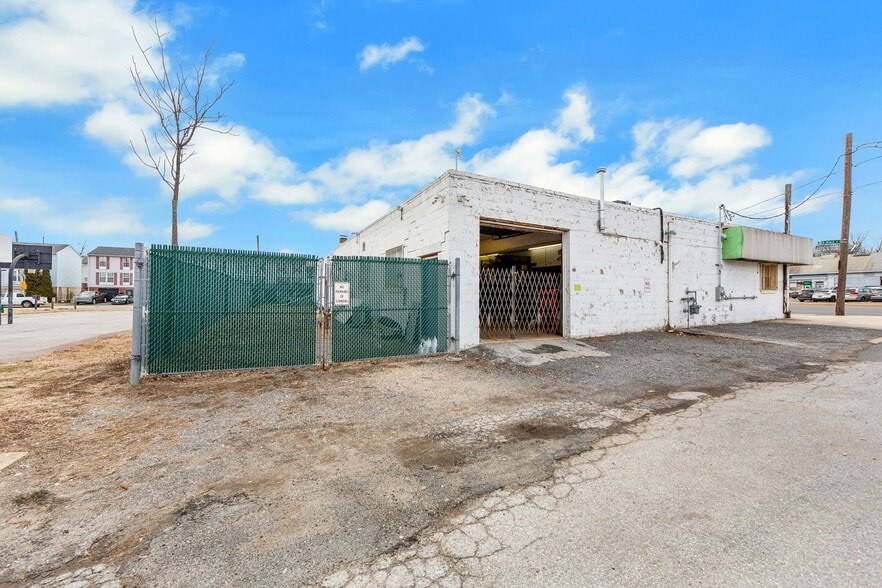 1512 N Heald St, Wilmington, DE for sale - Building Photo - Image 2 of 9