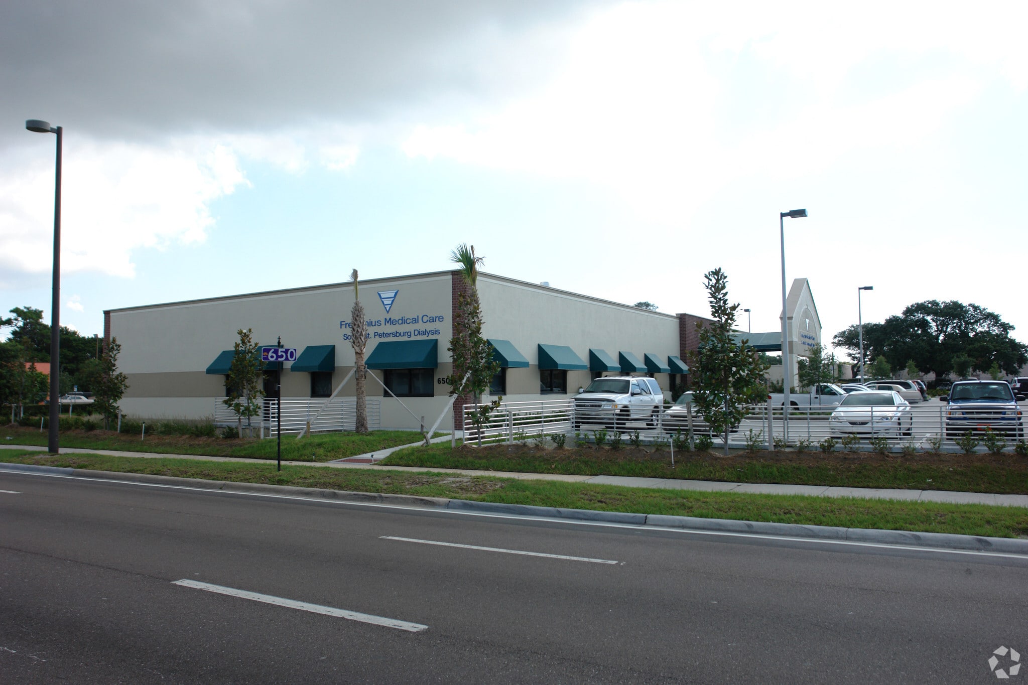 650 34th St S, Saint Petersburg, FL for lease Primary Photo- Image 1 of 17