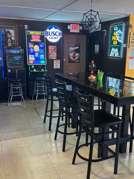 951 14th Ave, Almena, WI for sale - Building Photo - Image 3 of 8