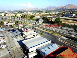 691 E Valley Blvd, Colton, CA - Aérien Vue de la carte