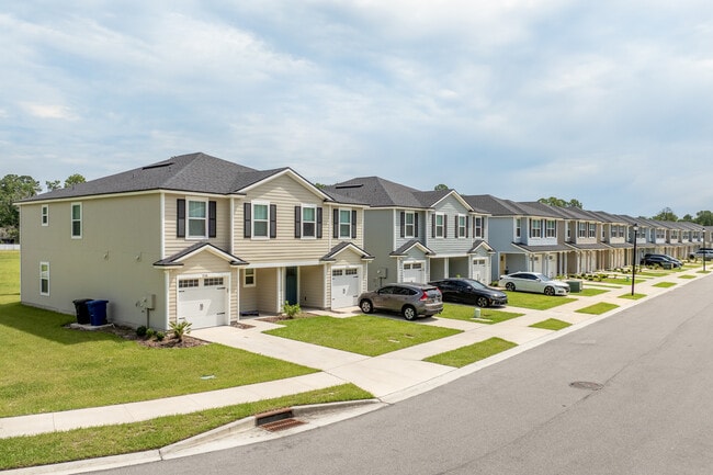Plus de détails pour 9805 Trout Tides Blvd, Jacksonville, FL - Multi-résidentiel aux enchères